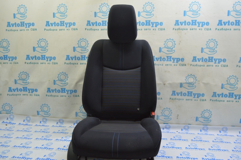 Пассажирское сидение Nissan Leaf 18- без airbag, механич, тряпка черная
