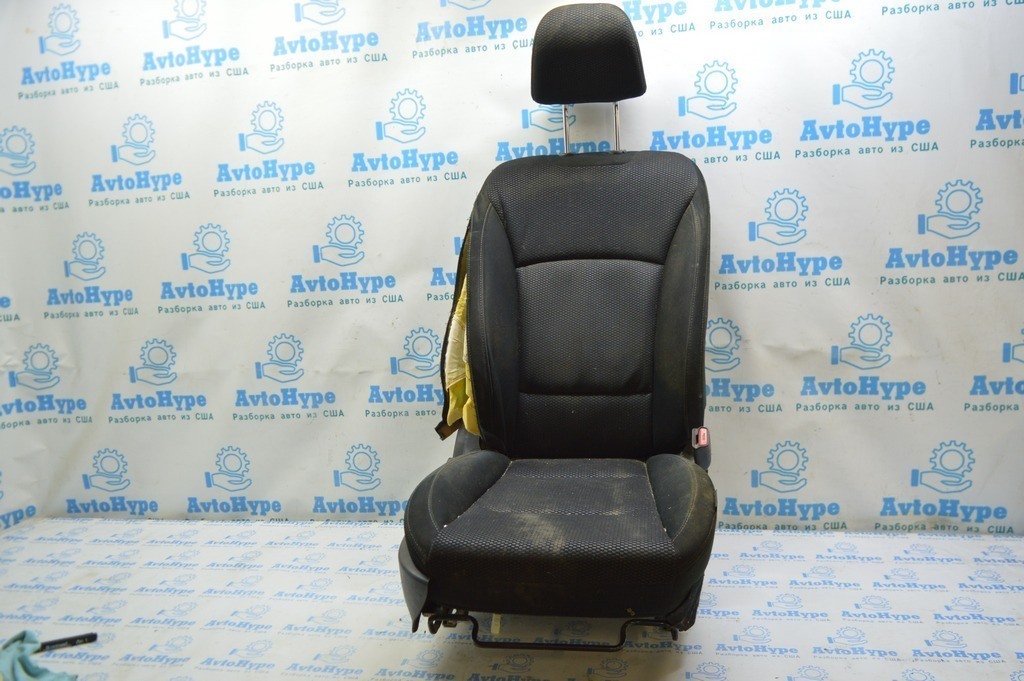 Пассажирское сидение Subaru Outback 15-19 черн тряпка (04) стрельнуло