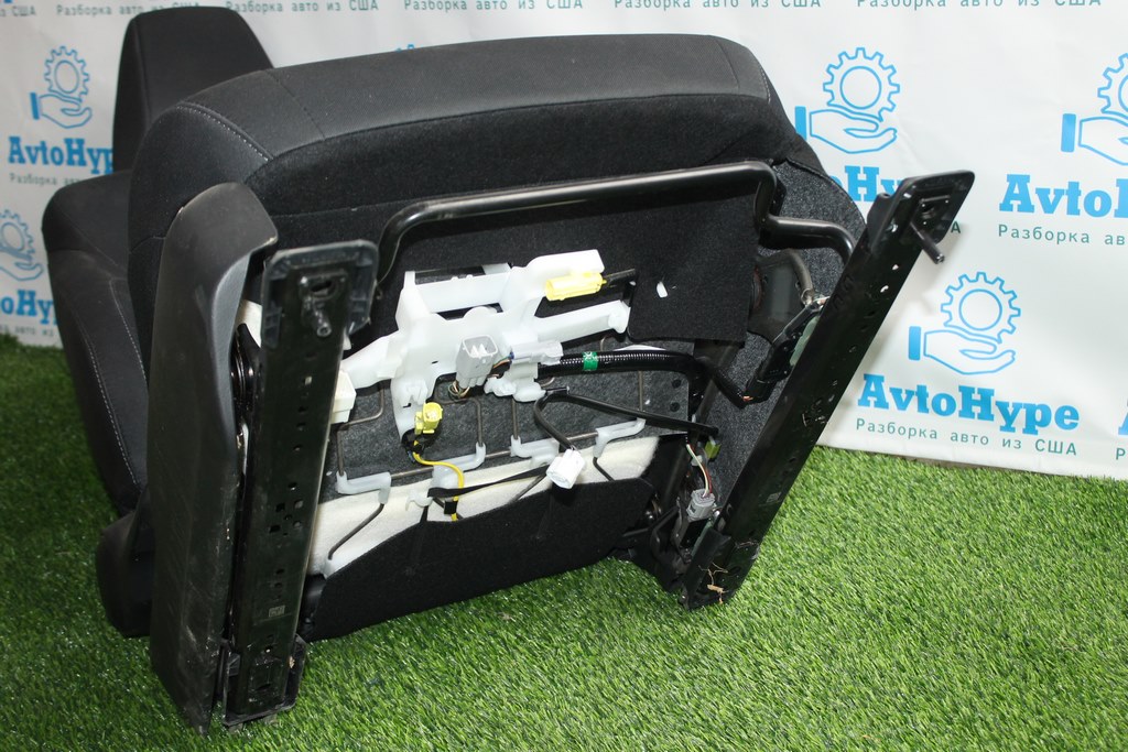 Пассажирское сидение Toyota Venza 21-24 без airbag, механич, тряпка черная LE — фото 2