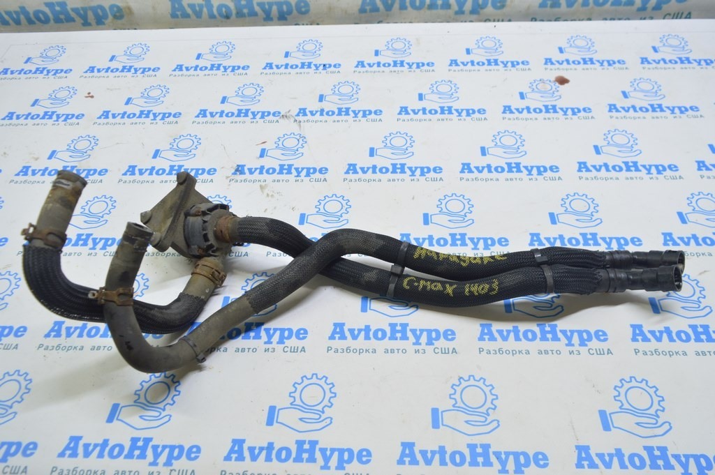 Патрубки охлаждения на насос охлаждения с радиатора,пара Ford C-max MK2 13-18 (03)