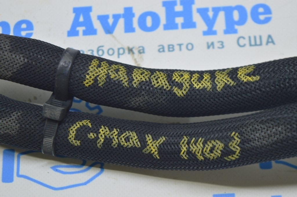 Патрубки охлаждения на насос охлаждения с радиатора,пара Ford C-max MK2 13-18 (03) — фото 2