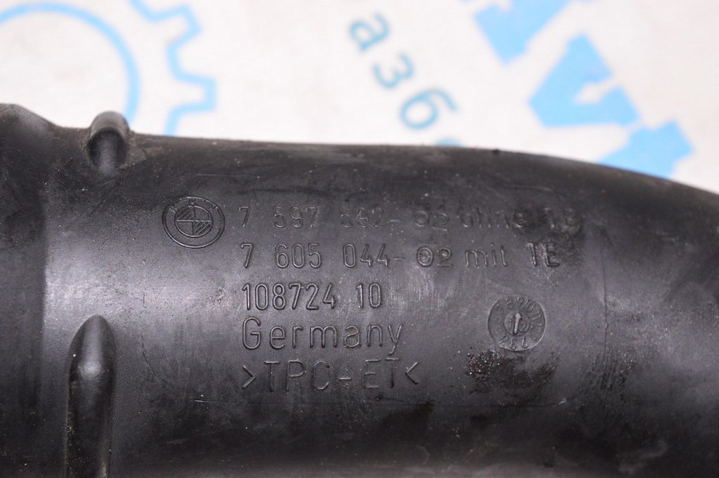 Патрубок интеркулера лев BMW X3 F25 11-17 2.0T (01) — фото 3