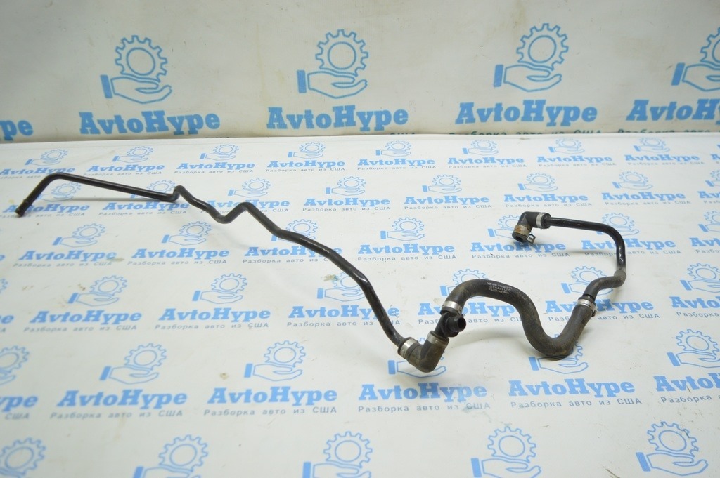 Патрубок на брейк бустер BRAKE BOOSTER VACUUM PUMP Audi A8 D4 10-17 (01) 8E0927317