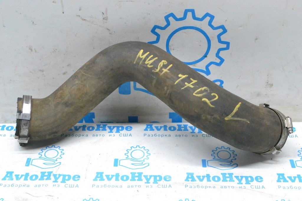 Патрубок на интеркулер лев Ford Mustang mk6 15- 2.3T