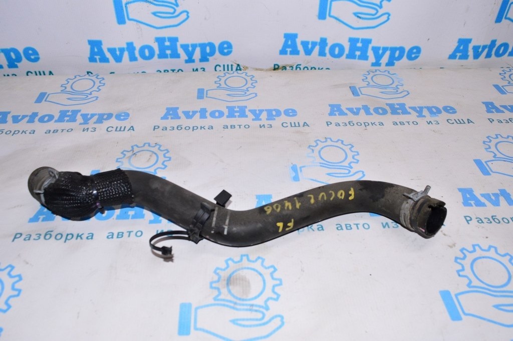 Патрубок охлаждения Ford Focus mk3 11-18 2.0