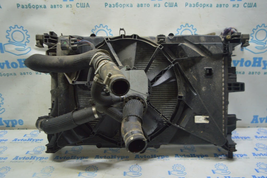 Патрубок охлаждения нижний Jeep Compass 17- 2.4