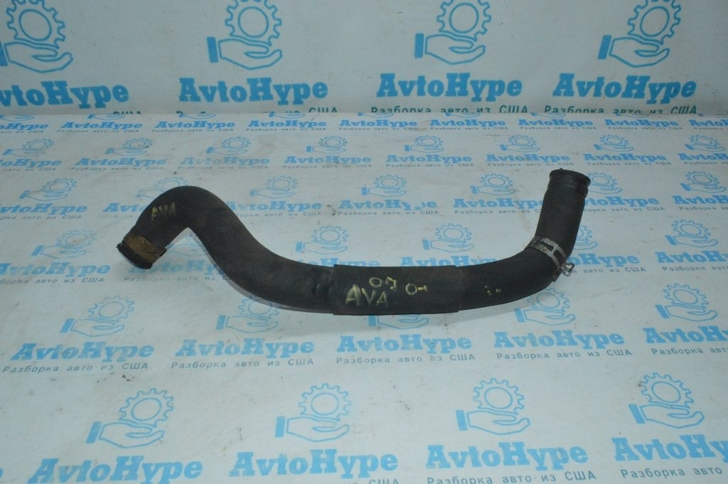 Патрубок охлаждения нижний Toyota Avalon 05-12