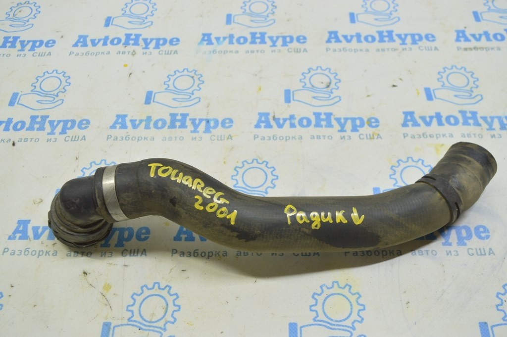Патрубок охлаждения нижний VW Touareg 18- 3.0d