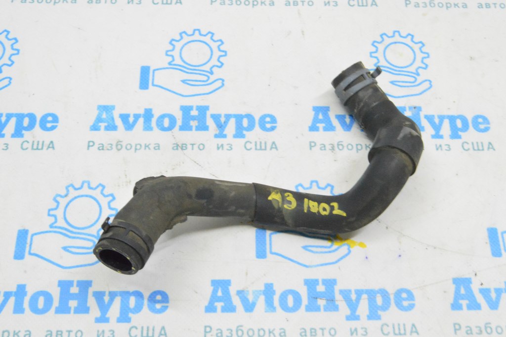 Патрубок охлаждения верхний Audi A3 8V 15-17 1.8T, 2.0T (02)