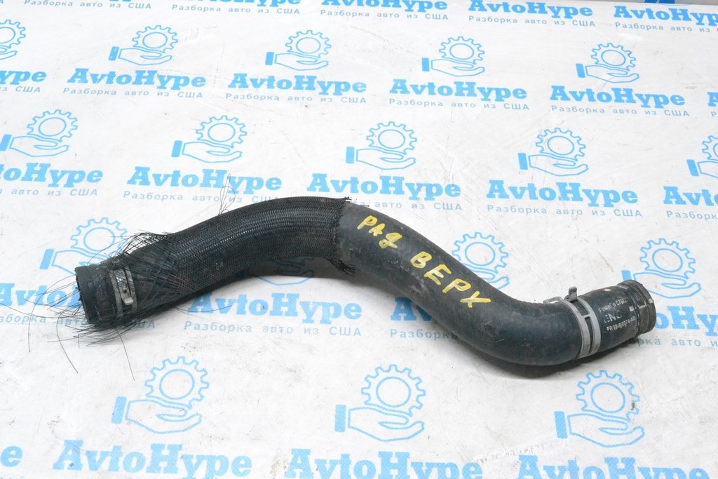 Патрубок охлаждения верхний Ford Mustang mk6 15- 2.3T