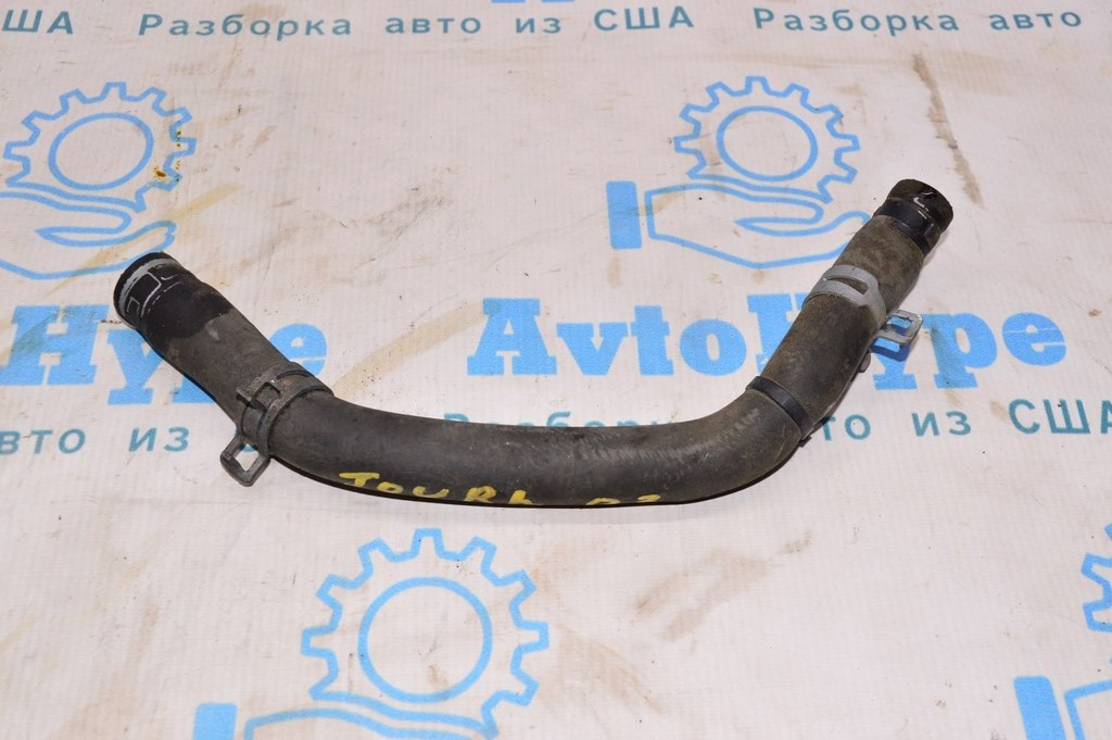Патрубок охлаждения второй резиновый Dodge Journey 11- 3.6