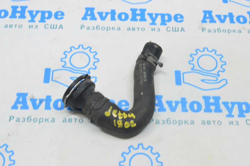 Патрубок охлаждения VW Jetta 19- (02) 1 часть