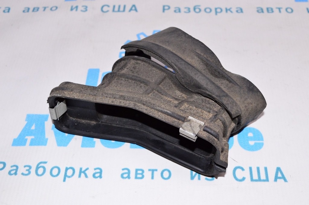 Патрубок от воздухоприемника Ford Focus mk3 11-18 2.0