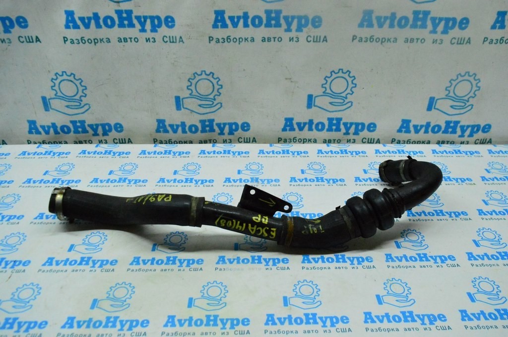 Патрубок правый Ford Escape mk3 13- 1.6T в сборе