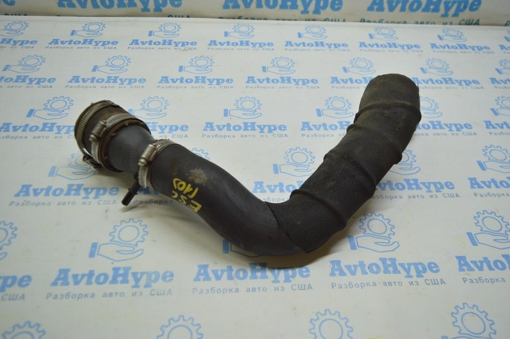 Патрубок правый Ford Escape mk3 13- 2.0T