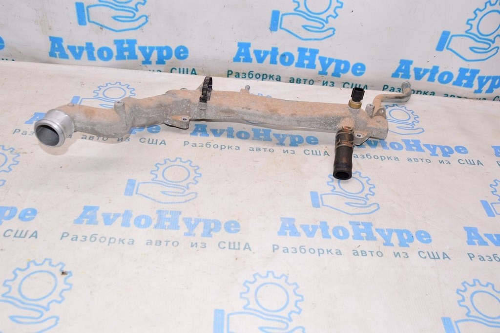 Патрубок системы охлаждения (металл) Subaru Outback 15-19 — фото 2