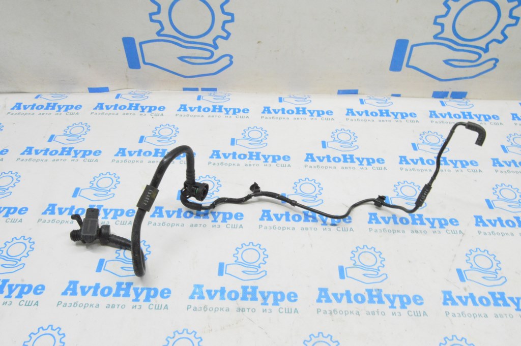 Патрубок вакуумный Audi A3 8V 15-20 1.8T, 2.0T (02)