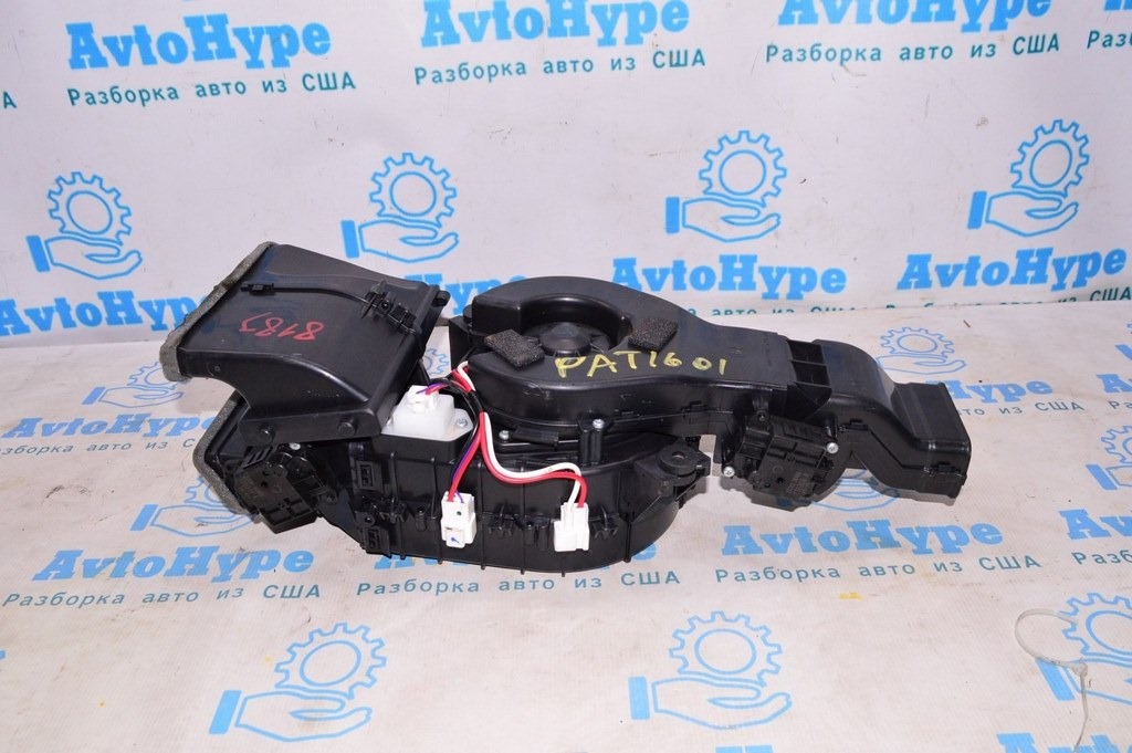 Печка в сборе 2й ряд Nissan Pathfinder 13- (01)