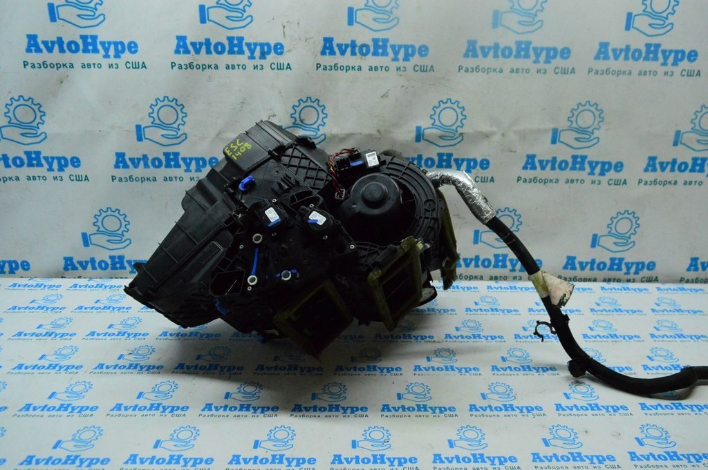 Печка в сборе Ford Escape MK3 13- (08)