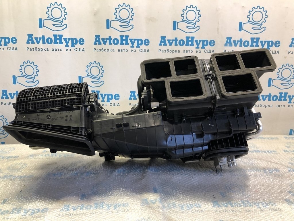 Печка в сборе Infiniti QX30 17- (01) A2468301702