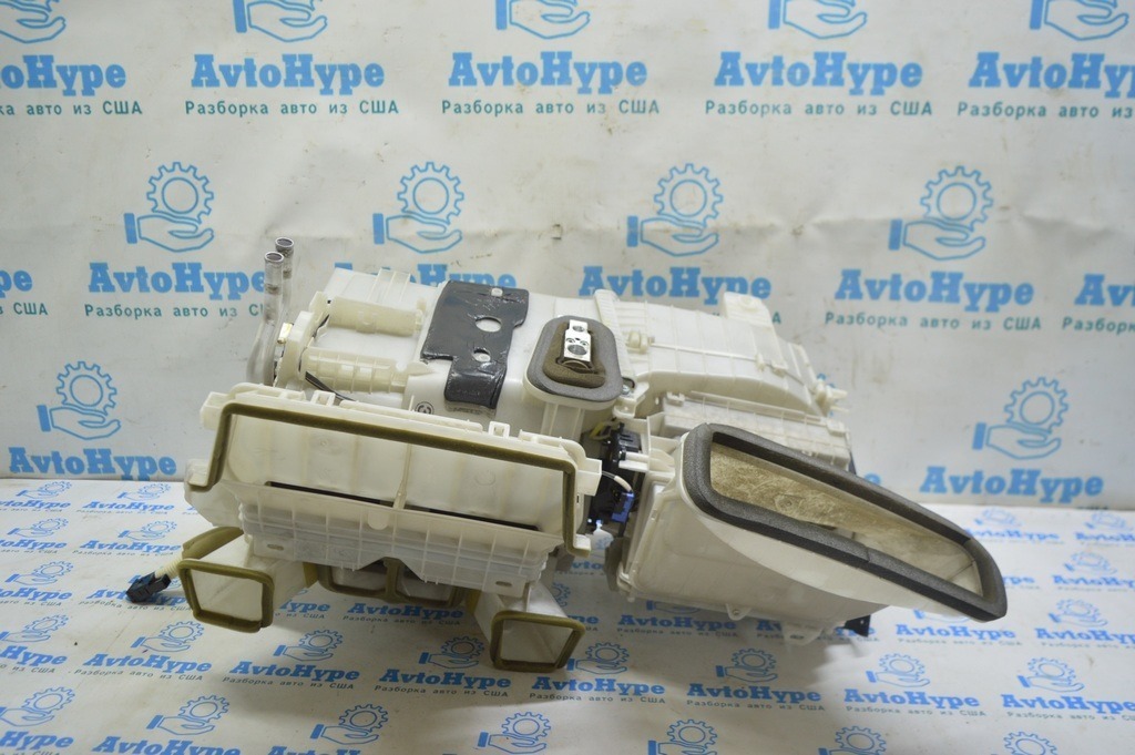 Печка в сборе Lexus RX450h 10-15 (02)