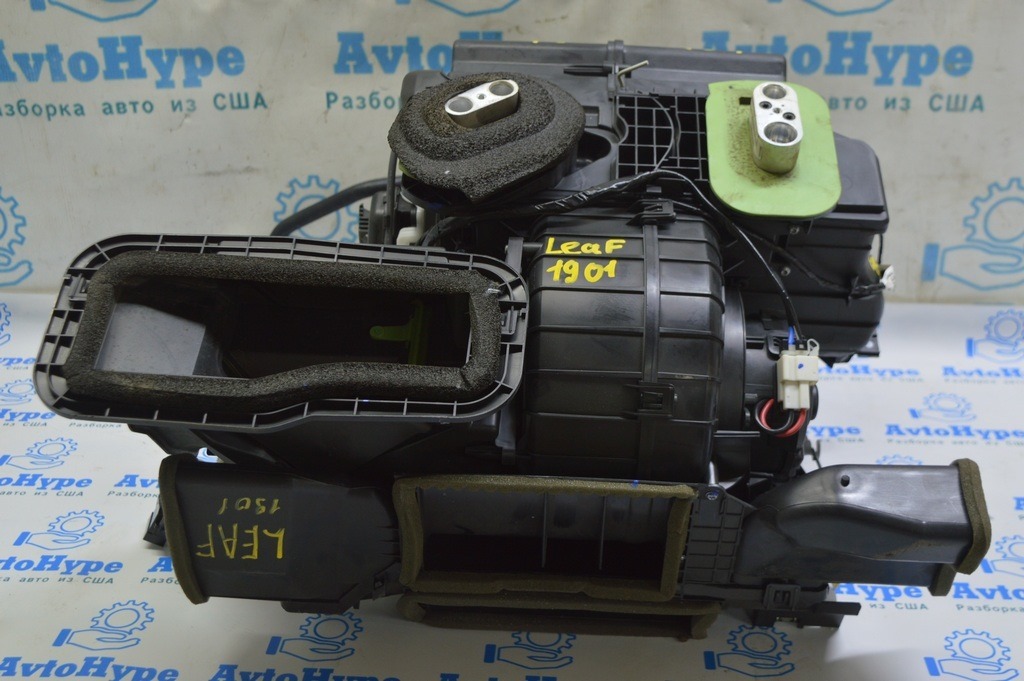 Печка в сборе Nissan Leaf 18-21 (01)
