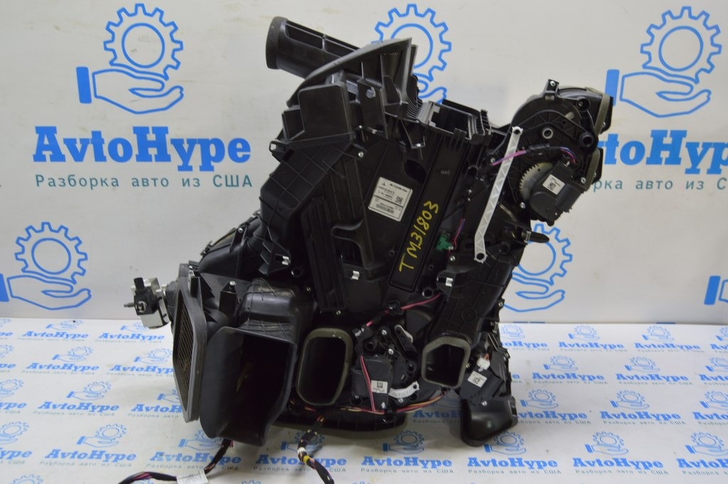 Печка в сборе Tesla Model 3 18-20 (03)