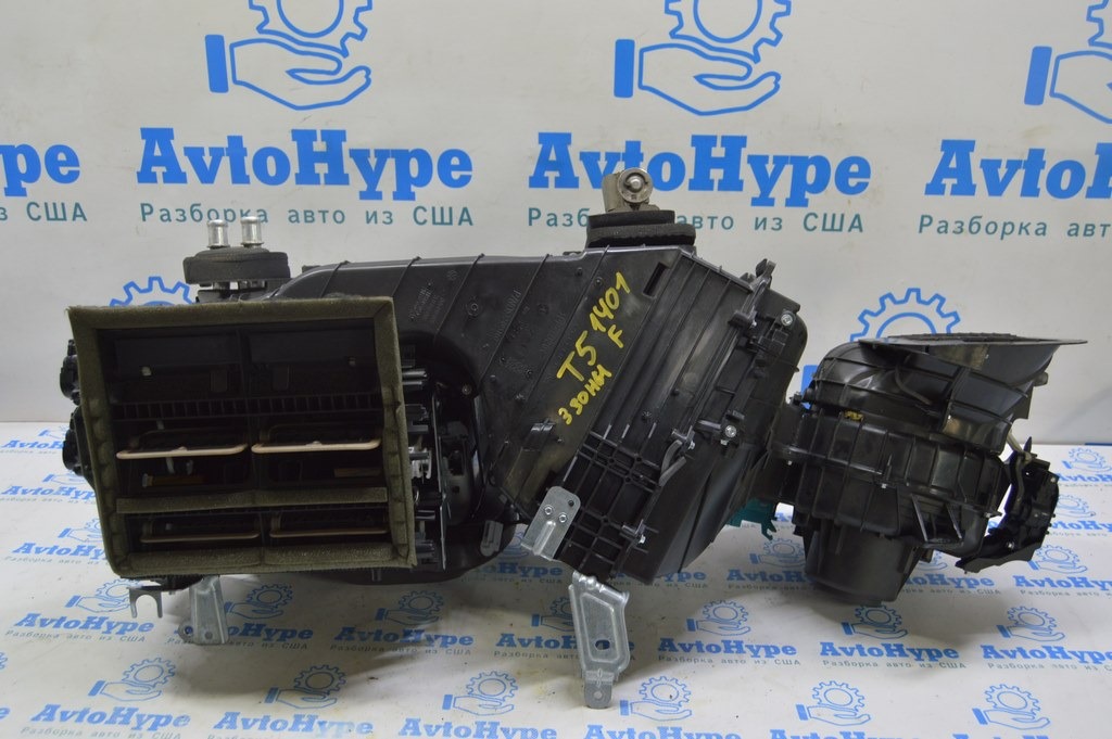 Печка в сборе VW Multivan T5 09-15 передняя