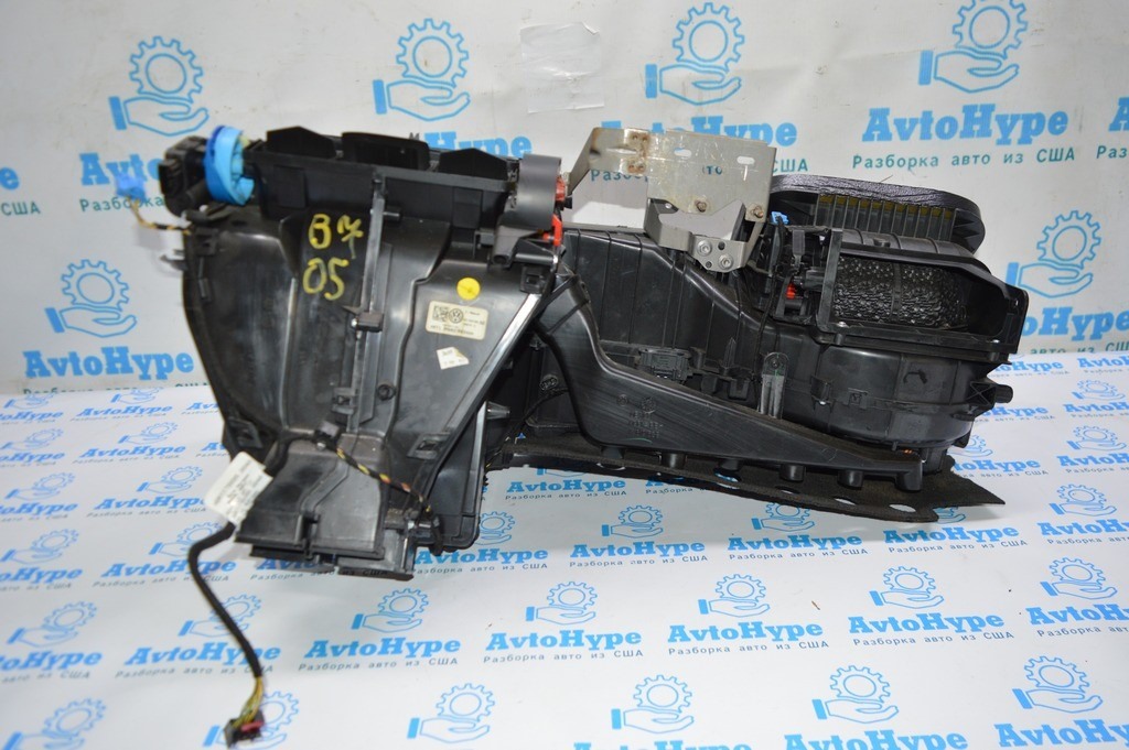 Печка в сборе VW Passat b7 USA без мотора (05)