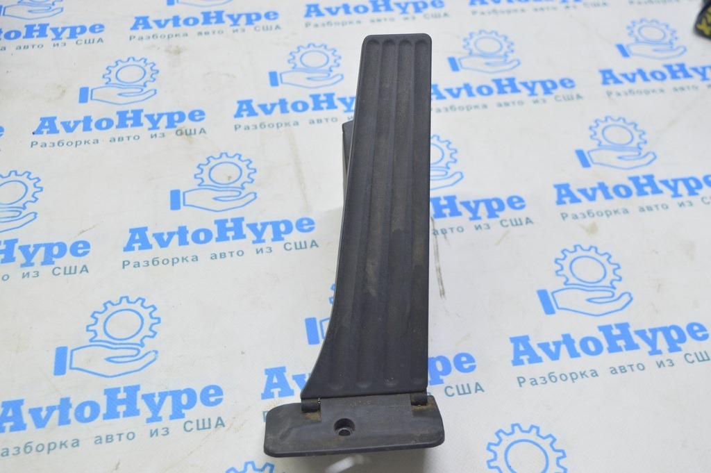 Педаль газа BMW X1 F48 16-22
