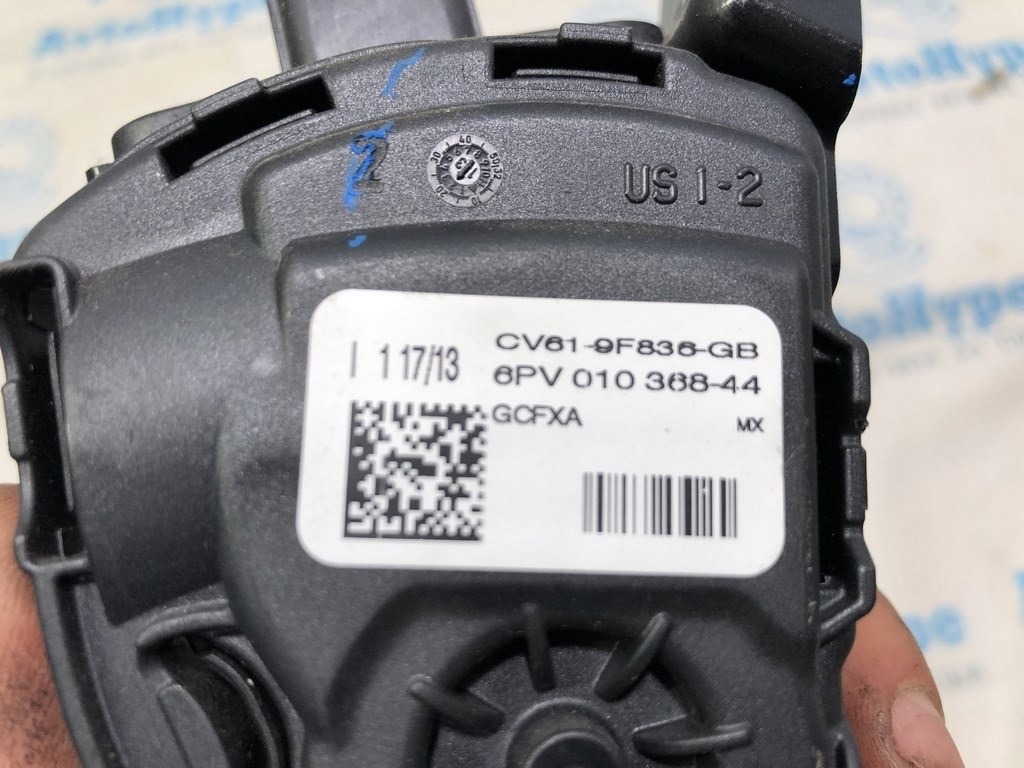 Педаль газа Ford C-max MK2 13- — фото 4