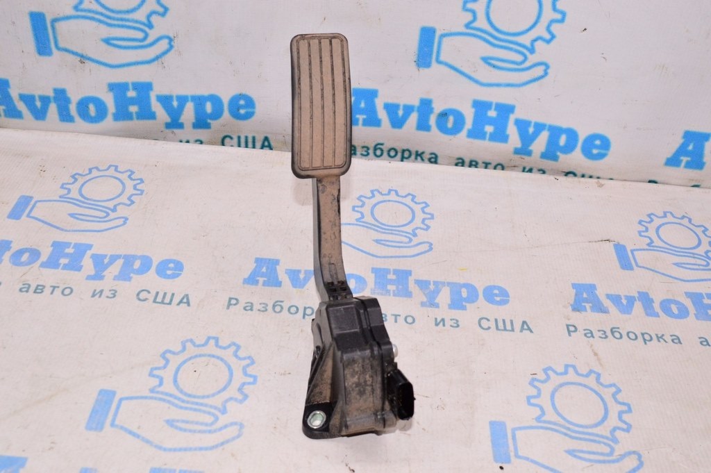Педаль газа Subaru Outback 15-19 — фото 2
