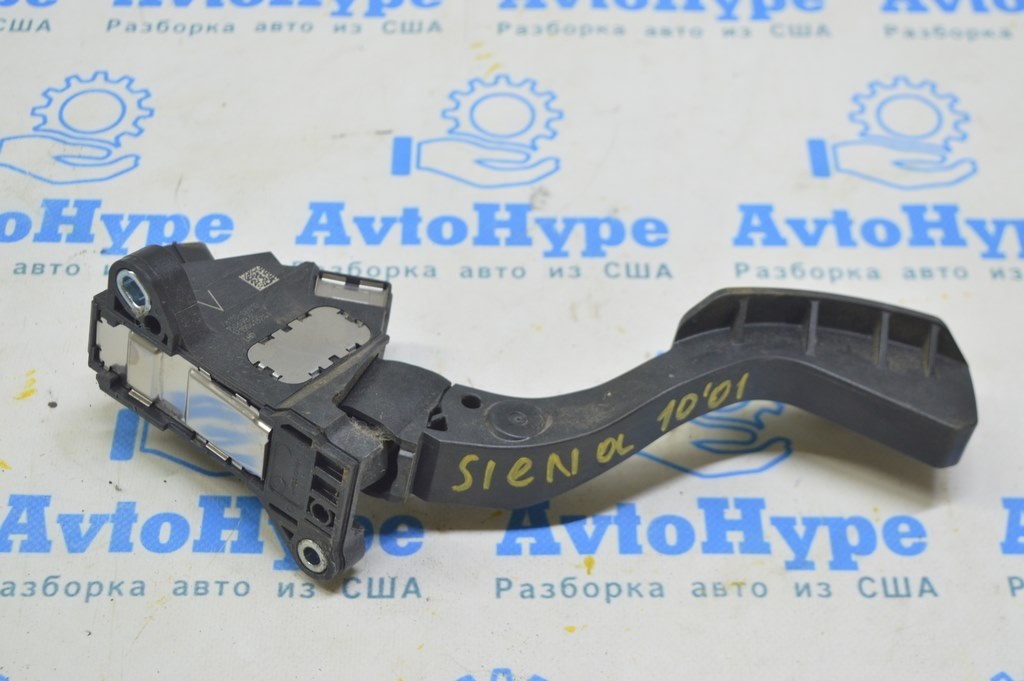 Педаль газа Toyota Sienna 15-20 (01) Реал М