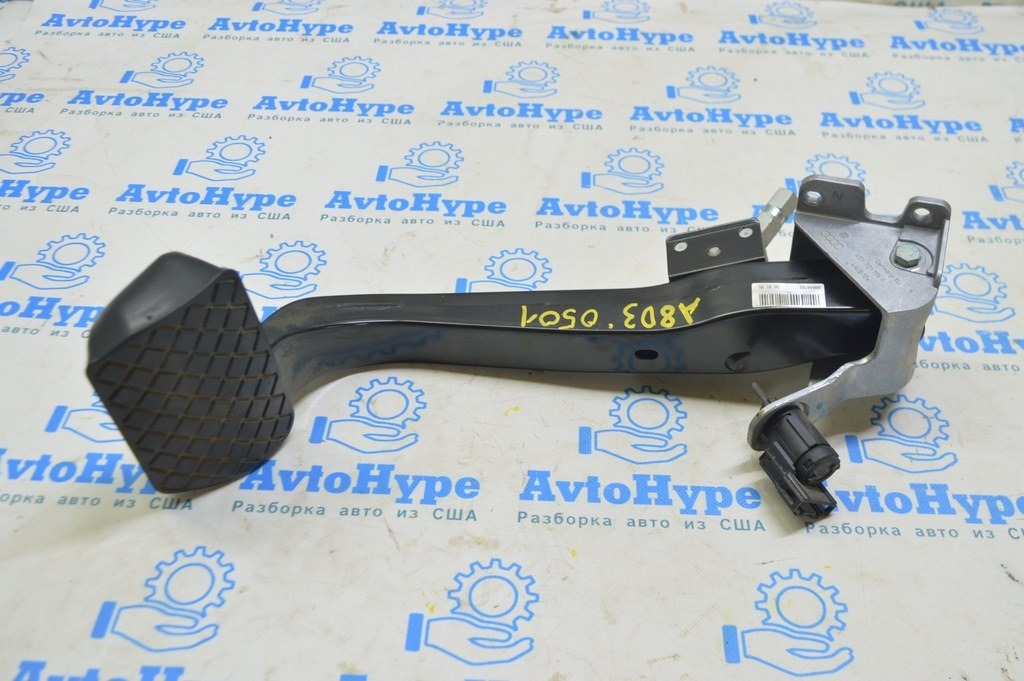 Педаль тормоза Audi A8 D3 03-09