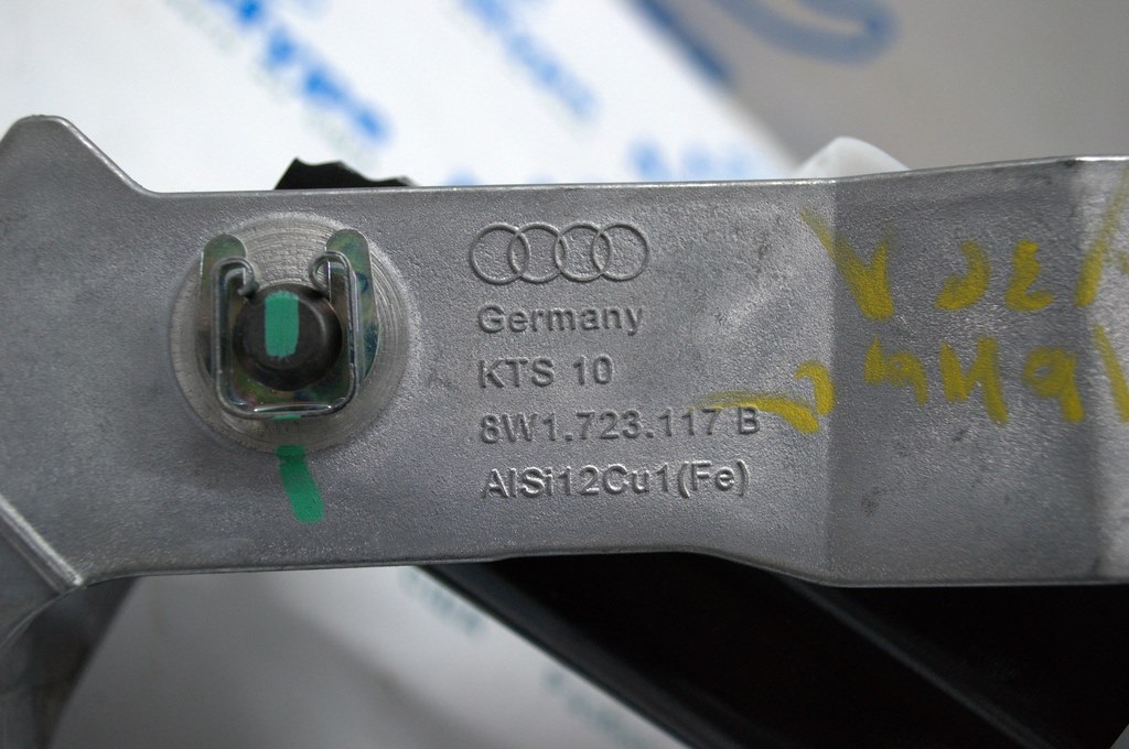 Педаль тормоза Audi Q5 80A 18-24 с кронштейном — фото 4