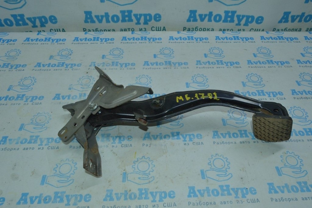 Педаль тормоза Mazda6 13-17