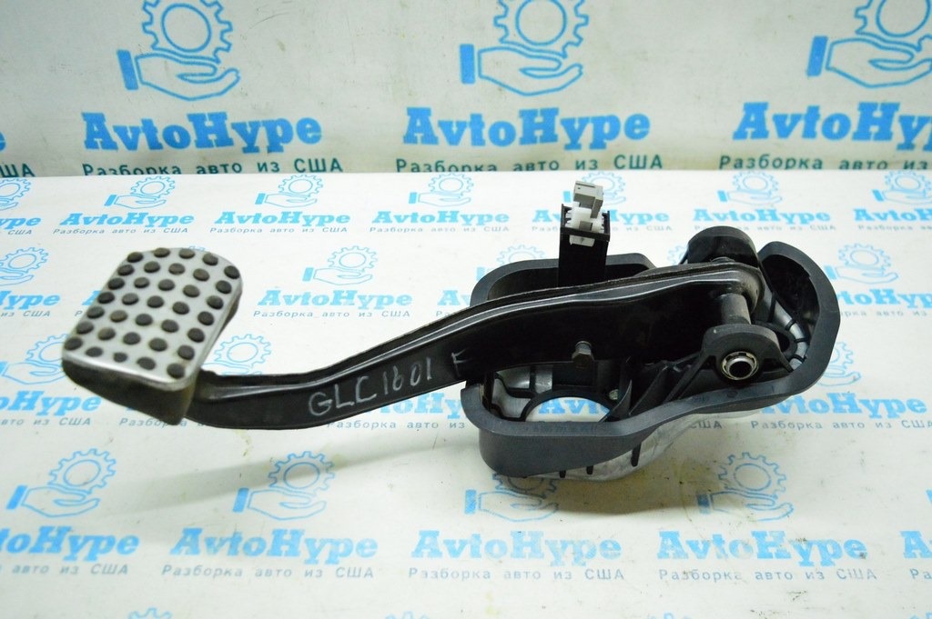 Педаль тормоза Mercedes GLC X253 16- a2052920415