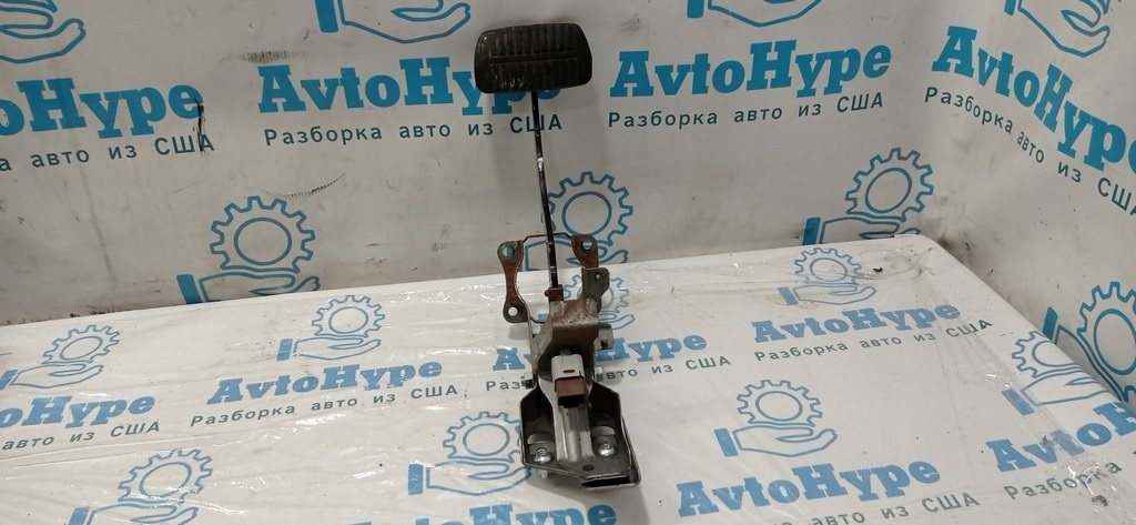 Педаль тормоза Subaru Forester 14-18 SJ