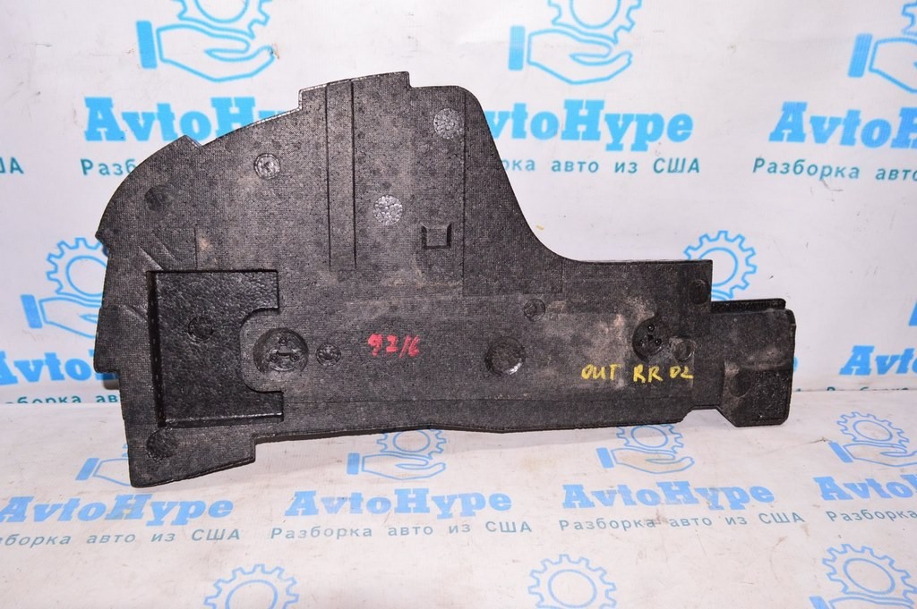 Пенопласт багажника прав Subaru Outback 15-19