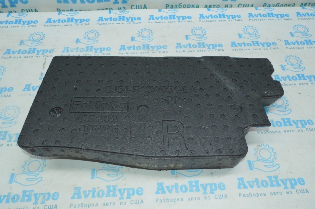 Пенопласт багажника правый Ford Escape MK3 13-