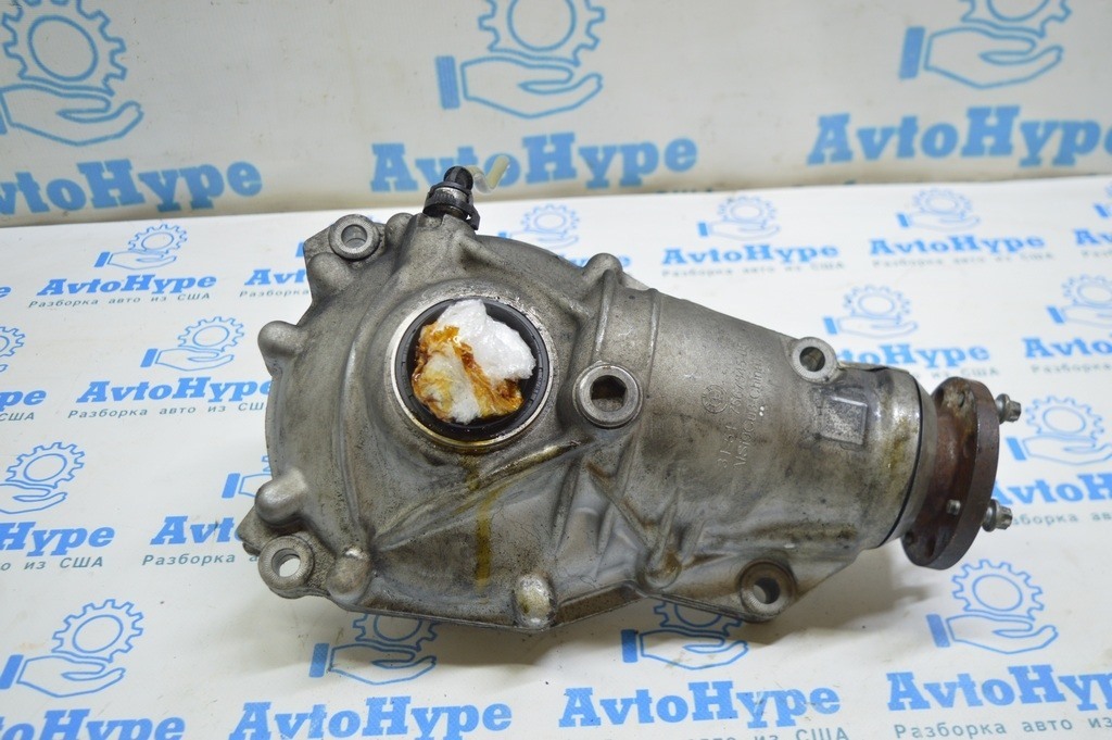 Передний редуктор (раздатка) BMW X3 F25 11-17 3.38 (02) скол ,ни на что не влияет — фото 2