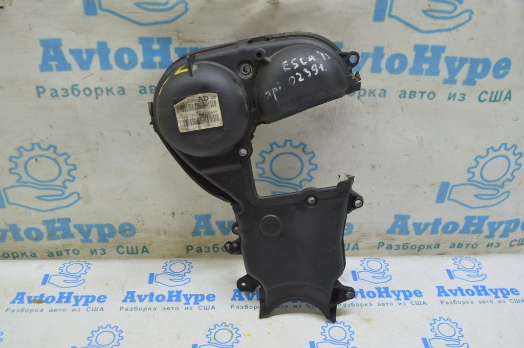 Передняя крышка двигателя Ford Escape 13-19 1.6T (02)