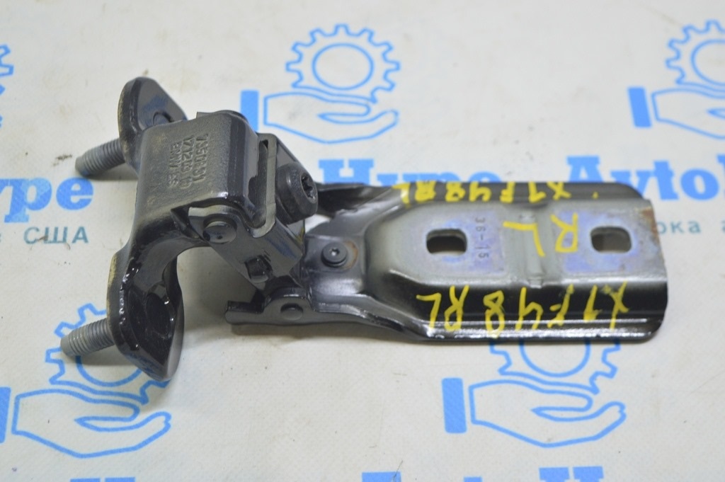 Петля двери багажника левая BMW X1 F48 16-22