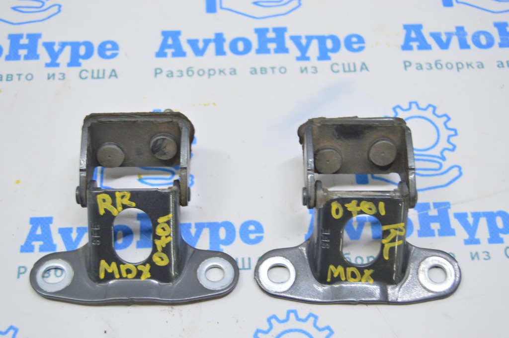 Петля двери багажника правая Acura MDX 07-13