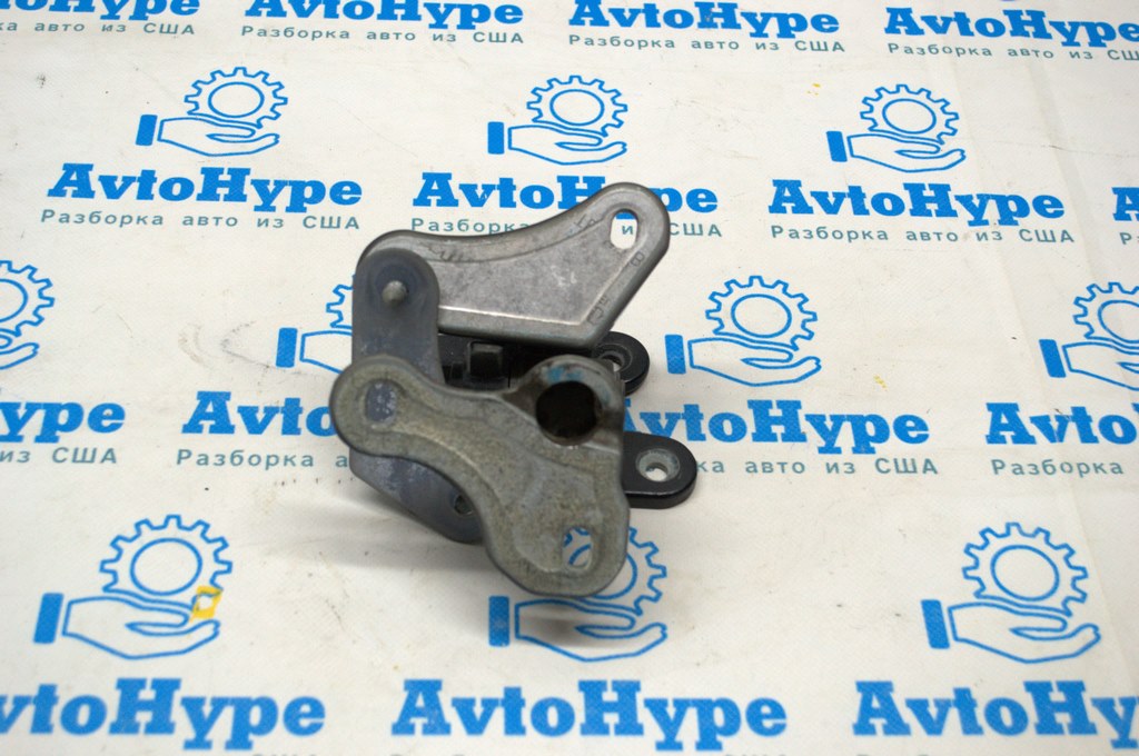 Петля двери нижняя перед лев Infiniti QX30 17- — фото 2