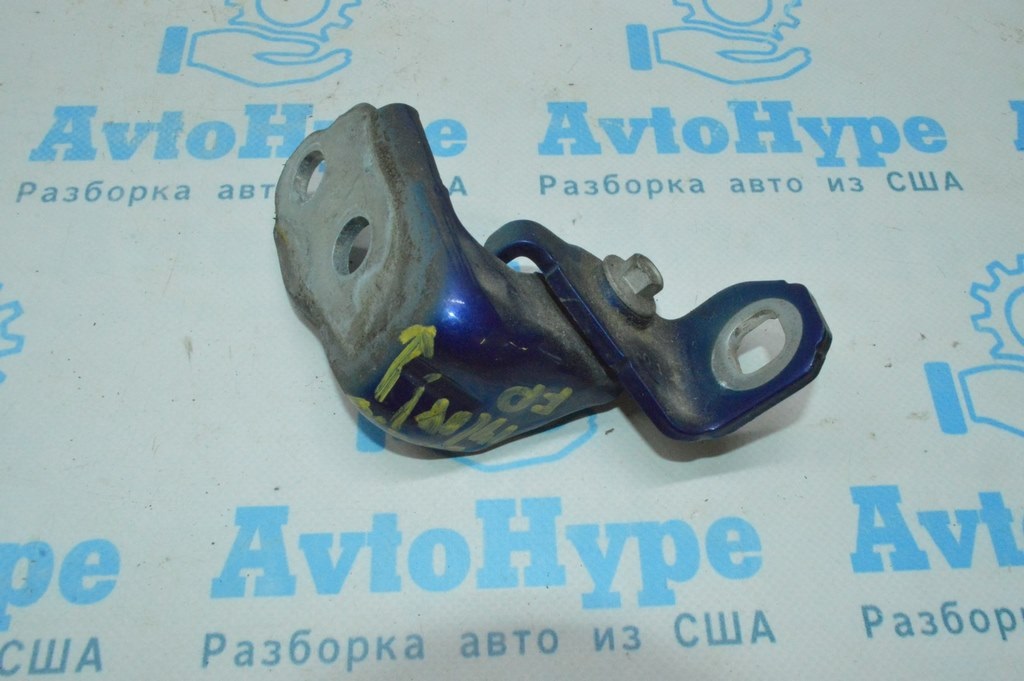Петля двери нижняя перед прав Ford Escape MK3 13-