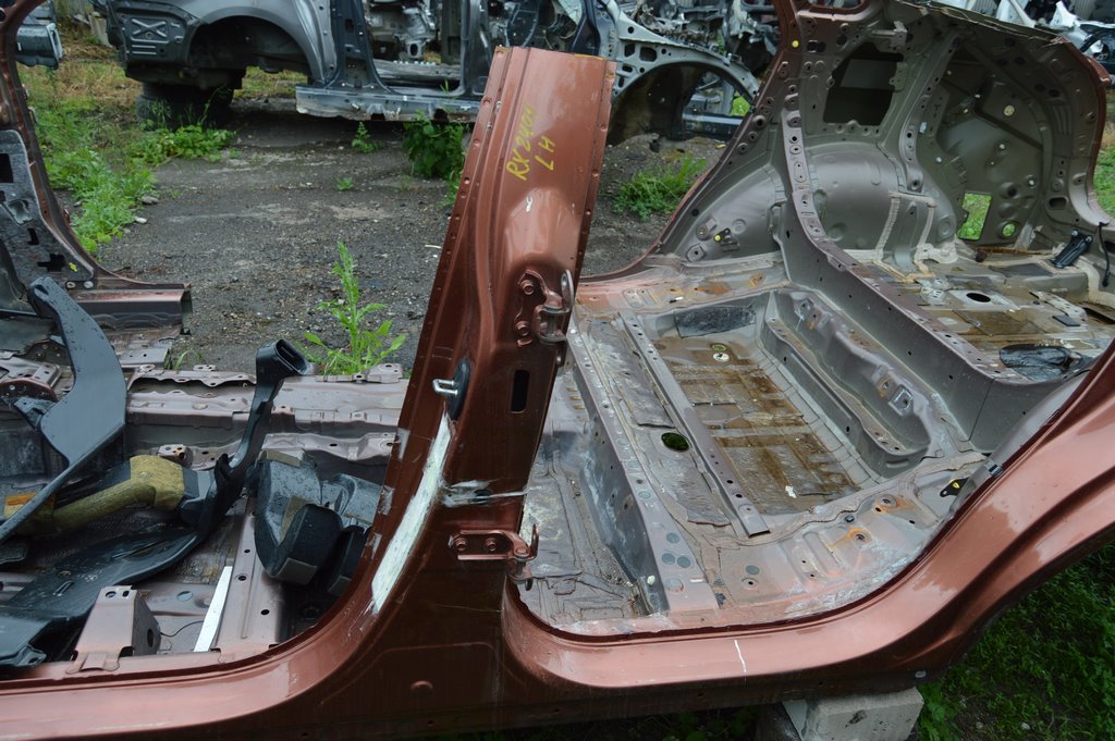 Петля двери нижняя зад лев Lexus RX 350/350h/500h 23-