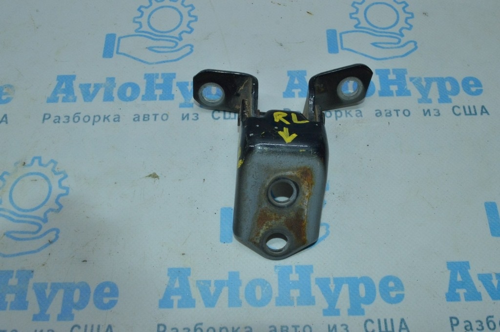 Петля двери нижняя зад лев Mazda6 13-17