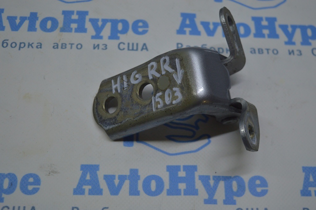 Петля двери нижняя зад прав Toyota Highlander 14-