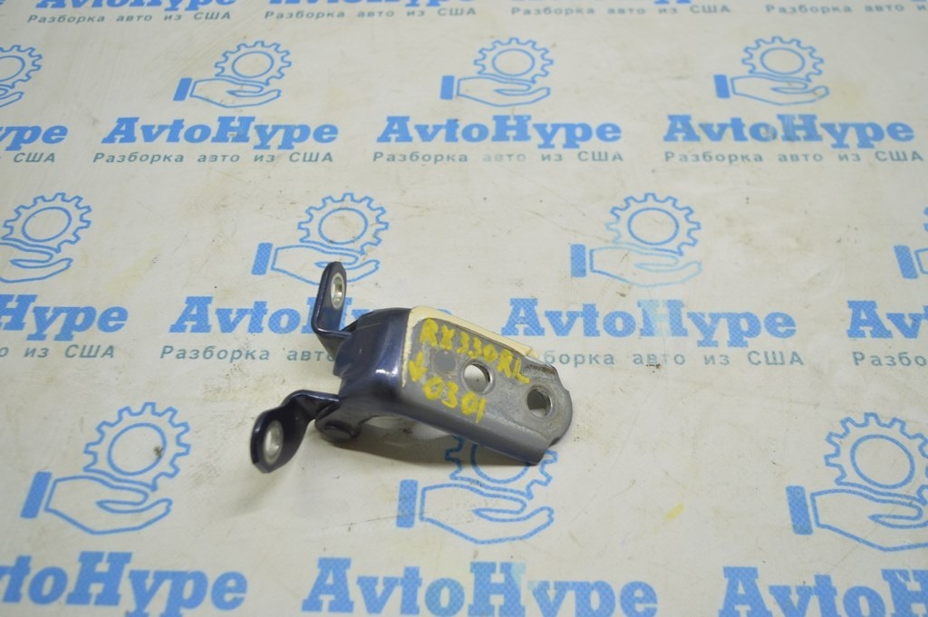 Петля двери нижняя задняя левая Lexus RX300 RX330 RX350 RX400h 04-09